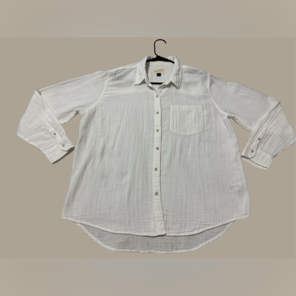 Universal Threads Women’s Long Sleeves Beige Shirt Size:L